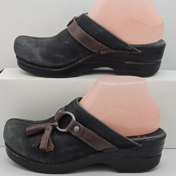 Dansko Shandi nubuck leather clogs size 38 US size 7.5/8 - Picture 15 of 16